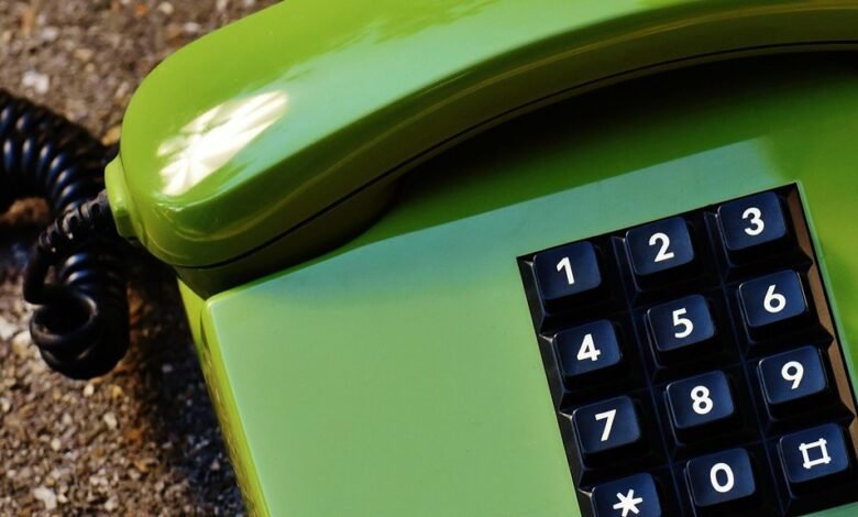 data trace reveals caller intelligence